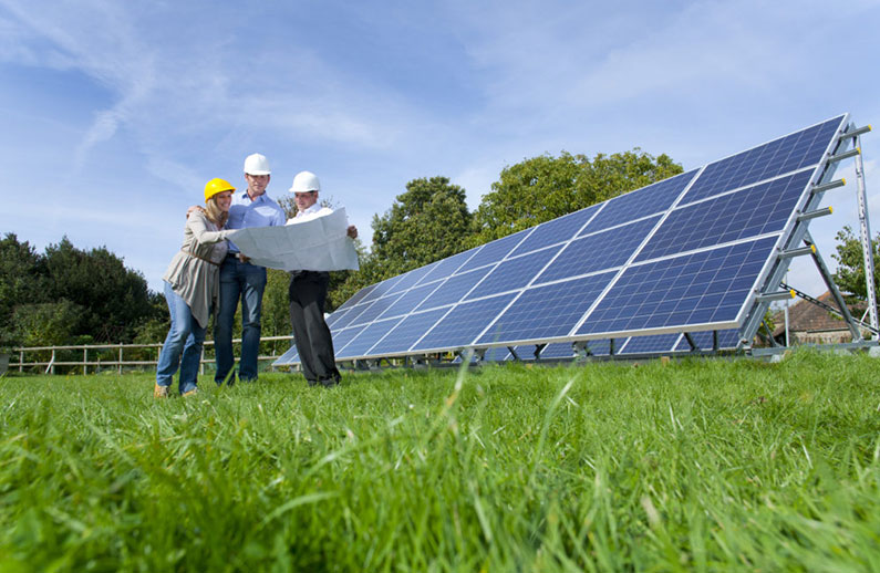 Comment les panneaux solaires ODM industriels réduisent-ils les coûts des projets à grande échelle ?